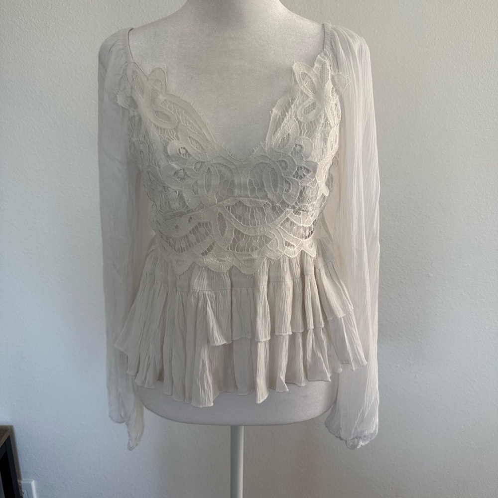 Women’s Mi Ami Gauzy White Off the Shoulder Blouse